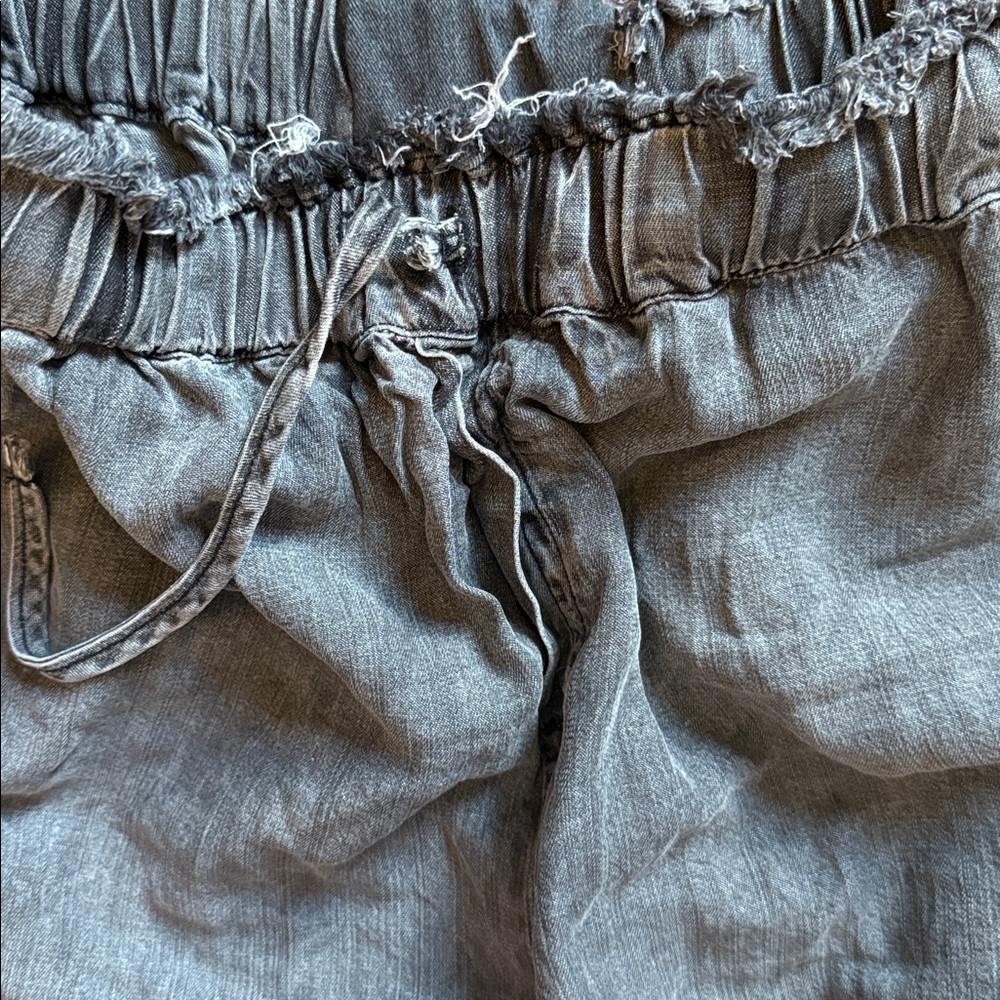 Gray Drawstring Pants with Ruffle Detail - Picture 6 of 8